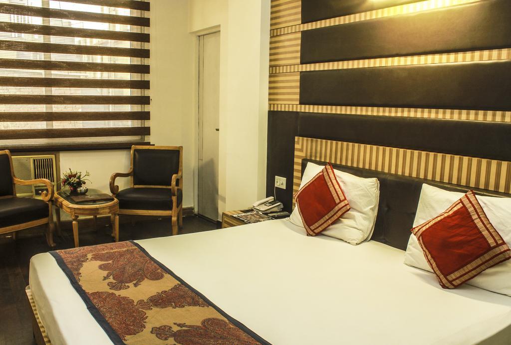 Hotel Arpit Palace Delhi  Bagian luar foto