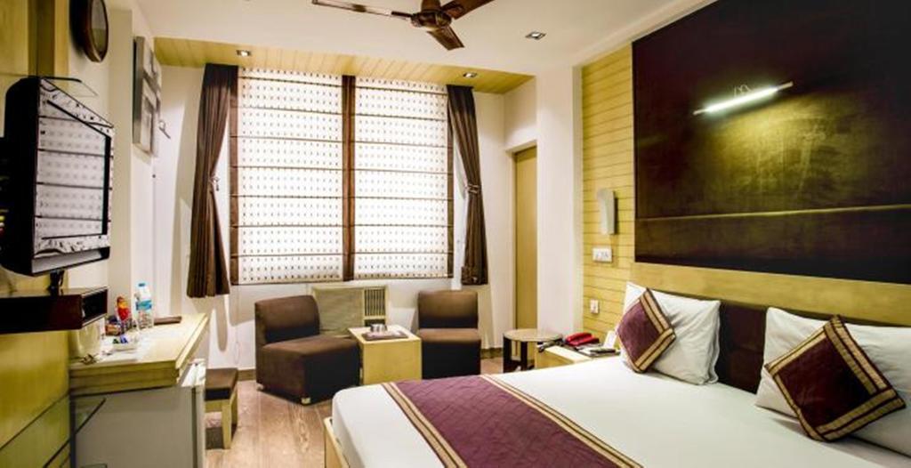 Hotel Arpit Palace Delhi  Bagian luar foto